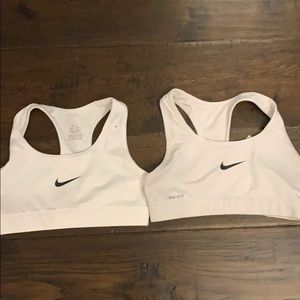 2 nike xs women’s sports bra